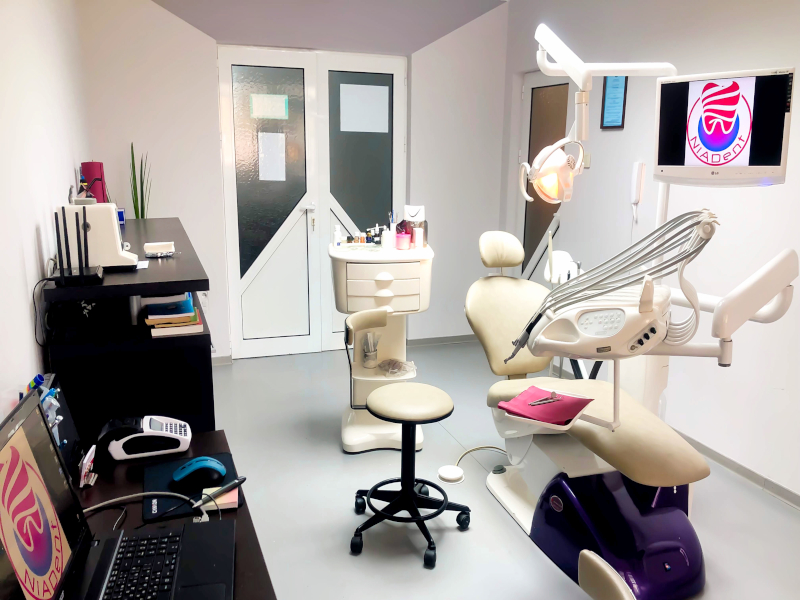 Д-р Николета Тодорова